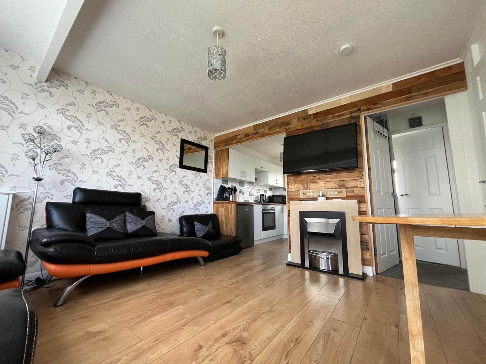 Signature, Scratby - Two Bed Chalet, Sleeps 7, Free Wi-Fi, Bed Linen And Towels Included, Pets Welcome And Onsite Entertainment Available Zewnętrze zdjęcie