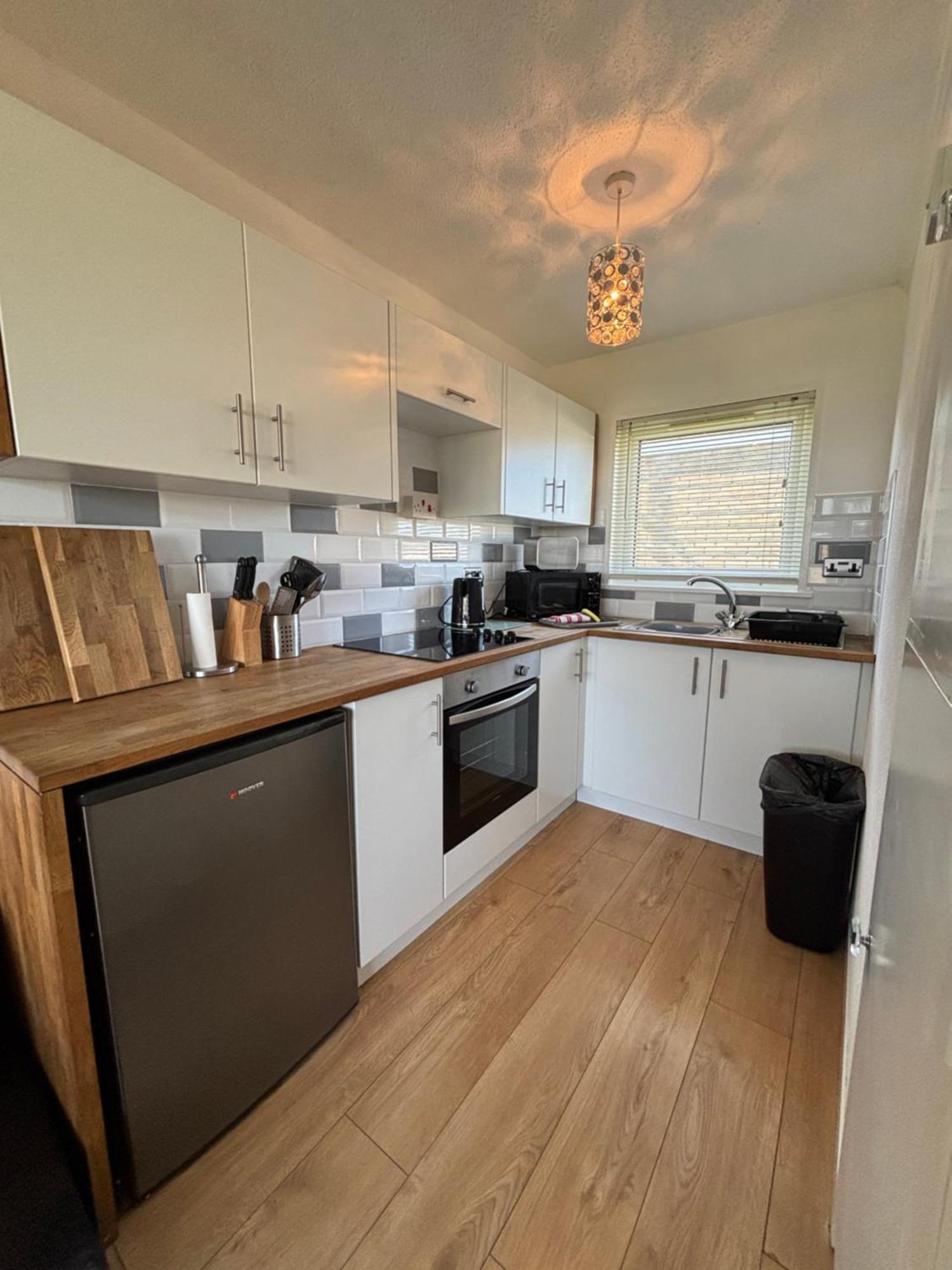 Signature, Scratby - Two Bed Chalet, Sleeps 7, Free Wi-Fi, Bed Linen And Towels Included, Pets Welcome And Onsite Entertainment Available Zewnętrze zdjęcie